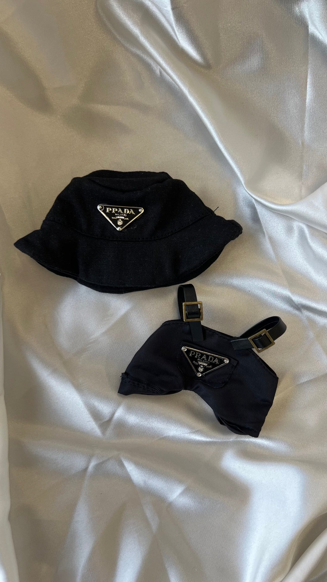 Labubu Designer-Inspired Bucket Hat and Bag Set - Black