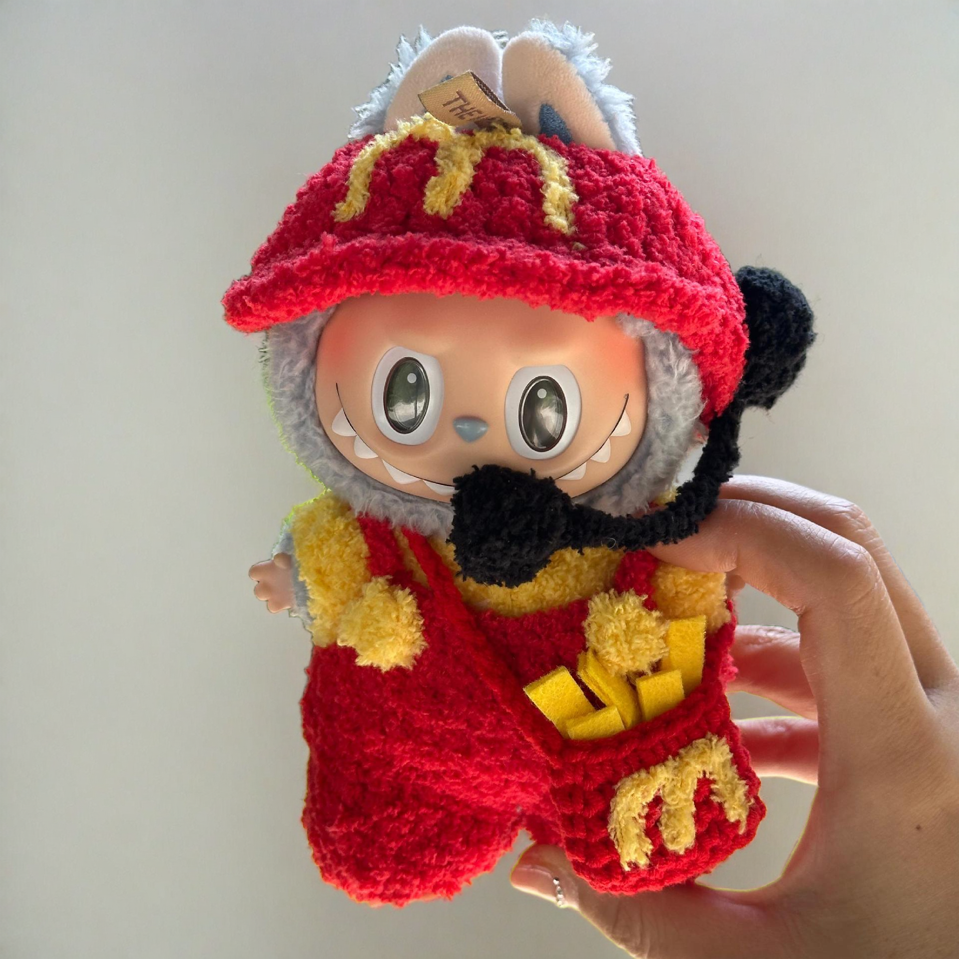 Labubu Festive Outfit Set - Red Hat & Colorful Costume
